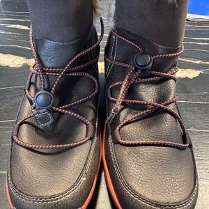 Santana Canada Brown Winter Boots with Unique Lacing and Textured Leather